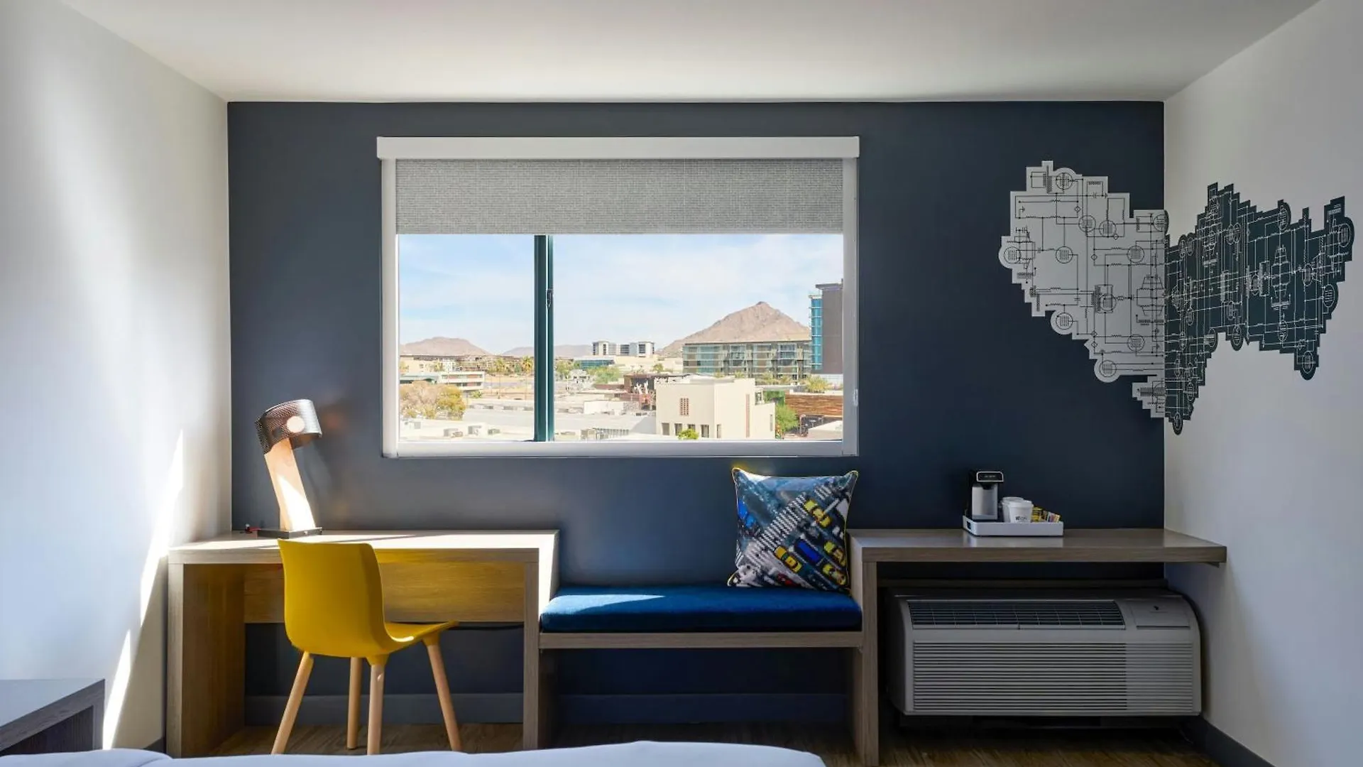 Aloft Scottsdale Hotel