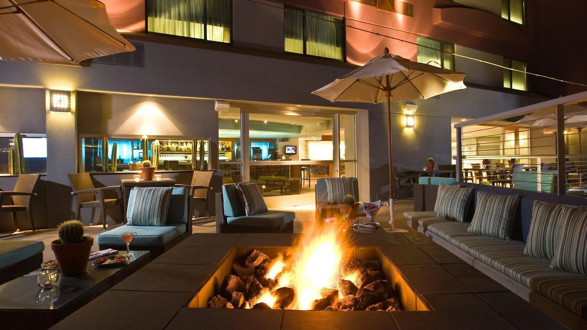 Aloft Scottsdale Hotel