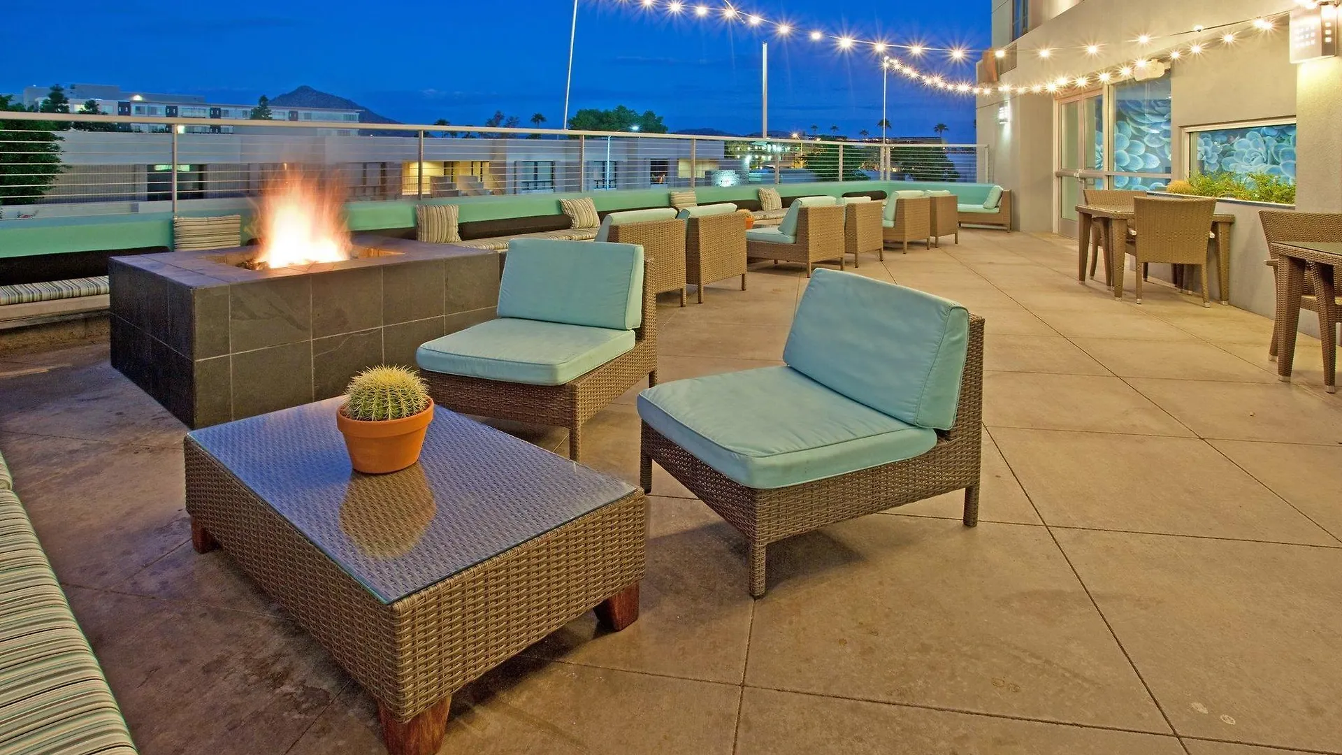 Aloft Scottsdale Hotel